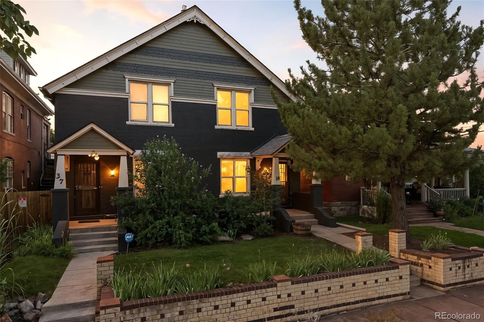 35 W Byers Place