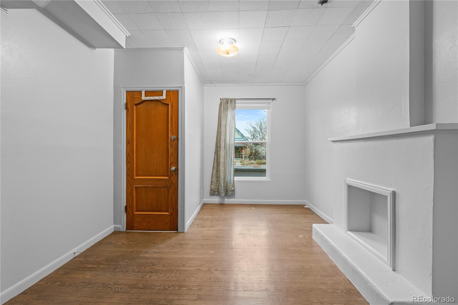 1435 S Lincoln Street