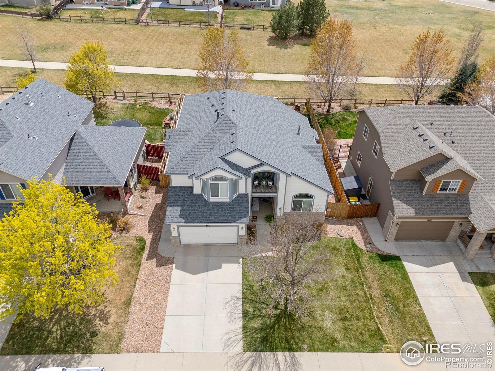 5912 Thistle Ridge Avenue