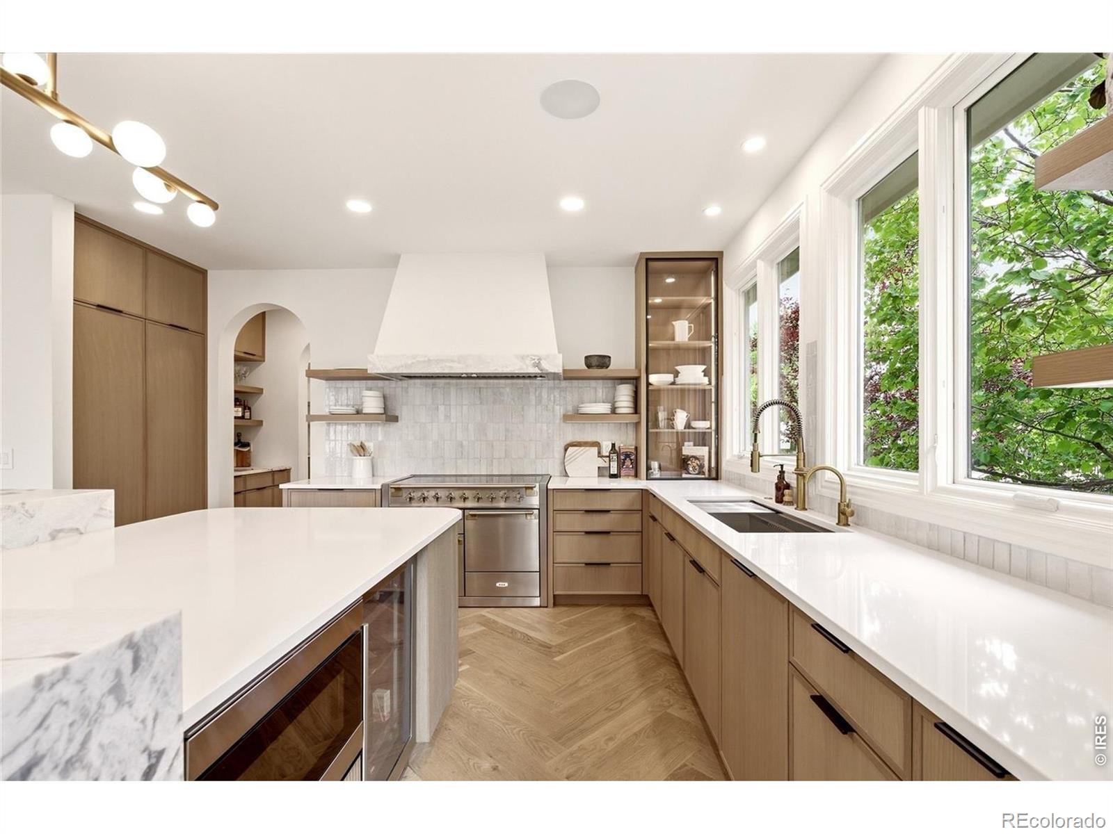 274 Vine Street