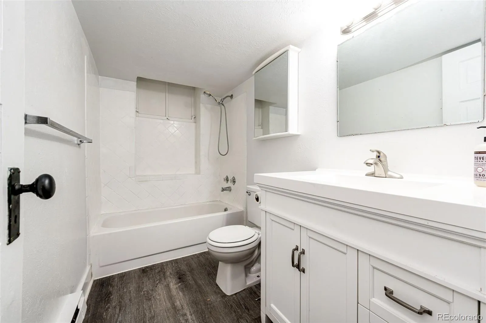 Denver, Colorado 80206, United States, 1 Bedroom Bedrooms, ,1 BathroomBathrooms,Residential,Active,77835
