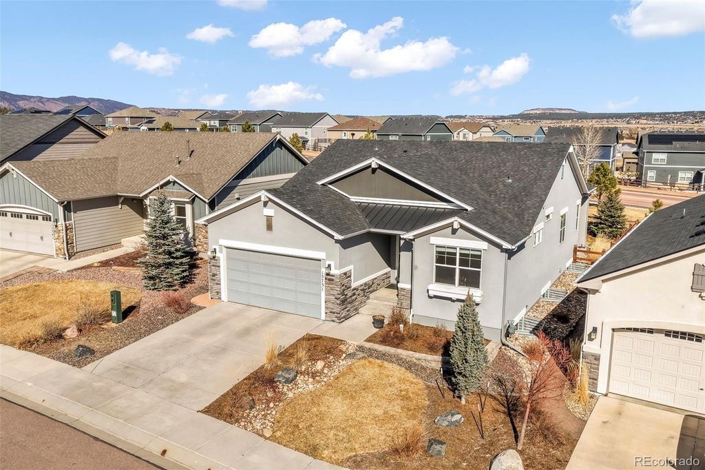 Photo of 15731 Lake Mist Drive, Monument, CO 80132 (MLS # 8560175)