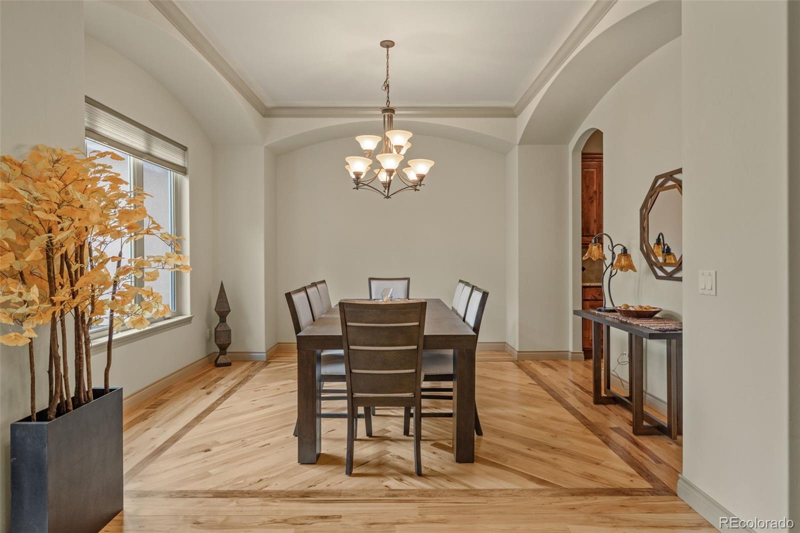 15424 Pole Pine Point