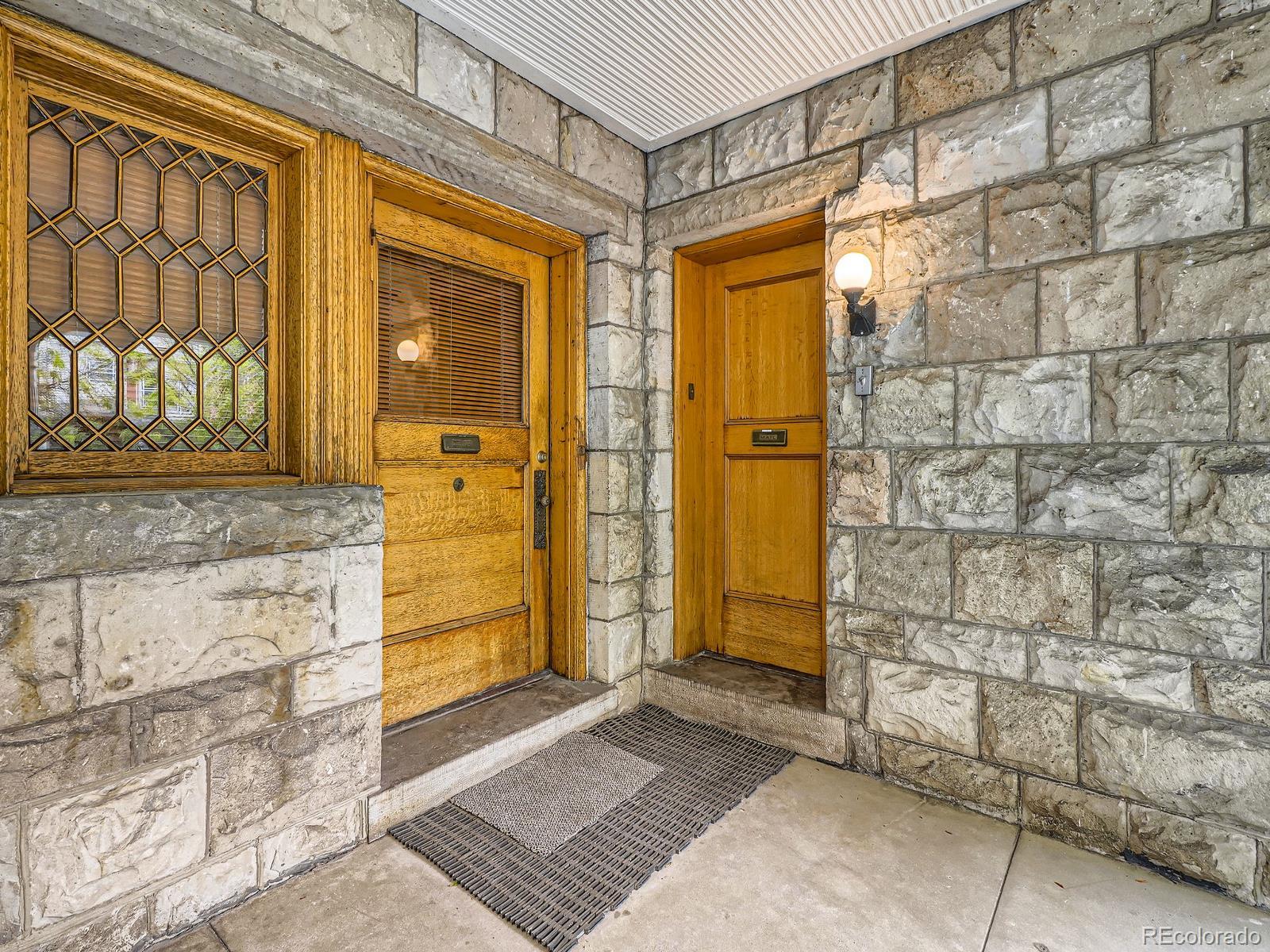 1453 Vine Street