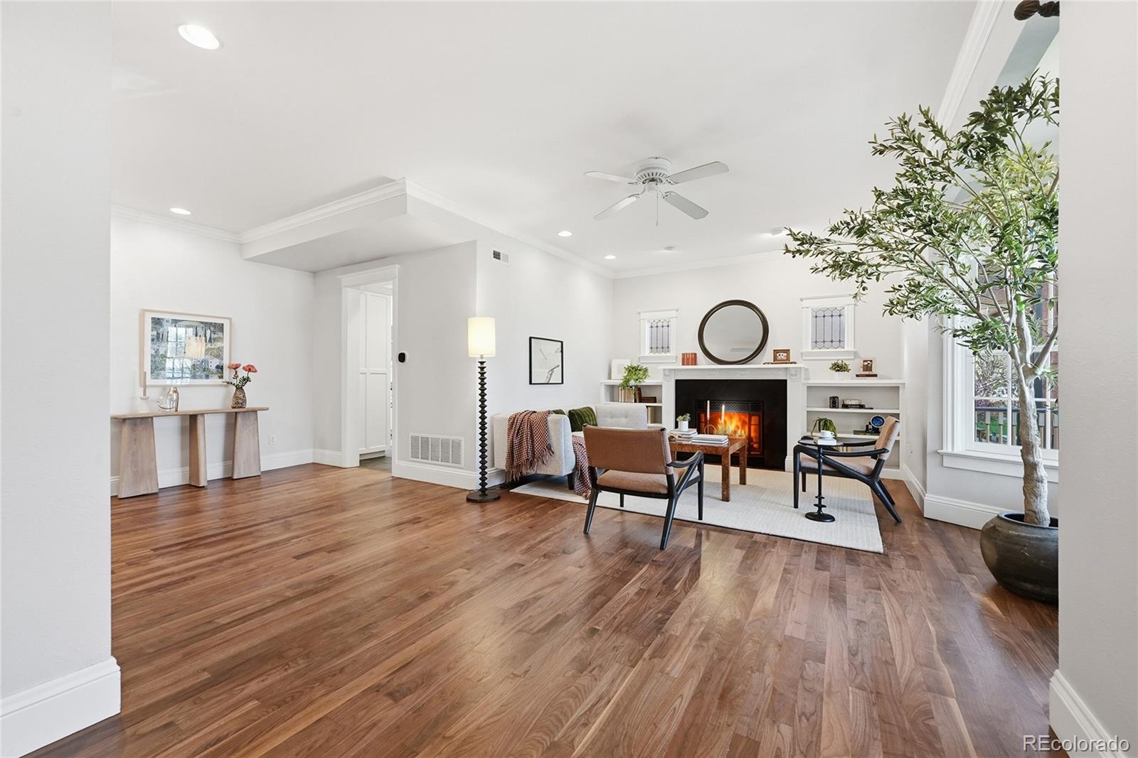 322 S Humboldt Street