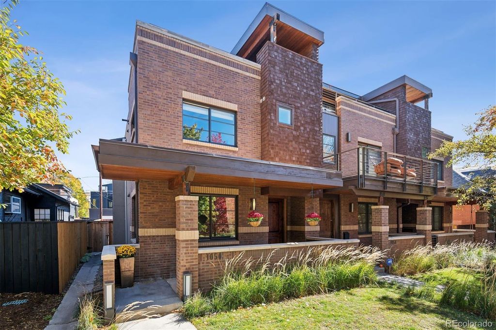 Photo of 1050 S Corona Street, Denver, CO 80209 (MLS # 3333688)