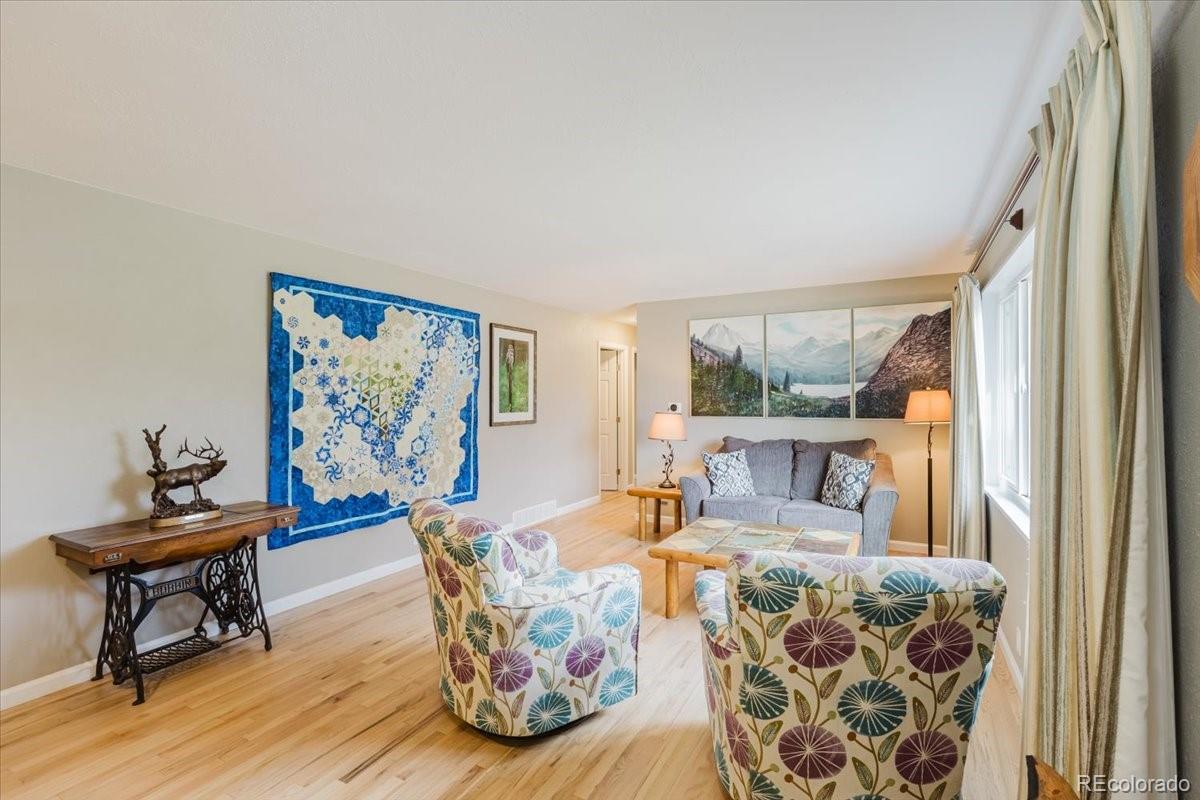 3333 W Tanforan Drive