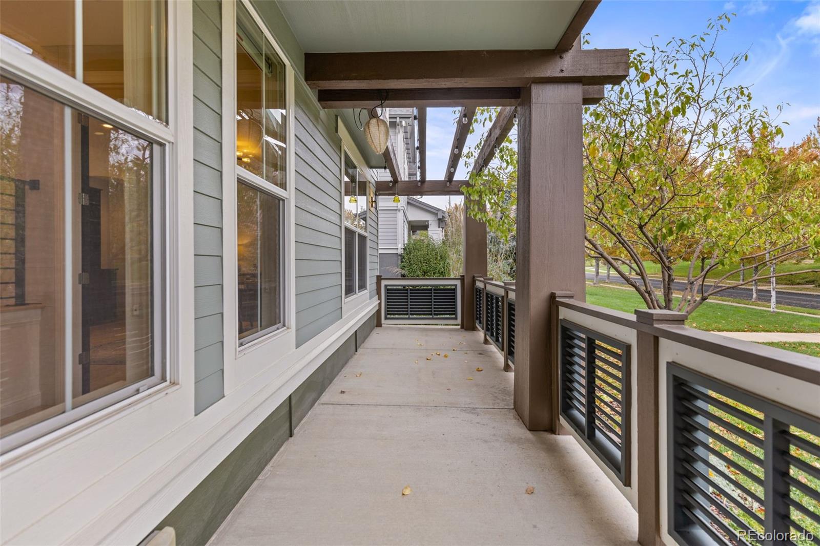 9177 E 4th Place