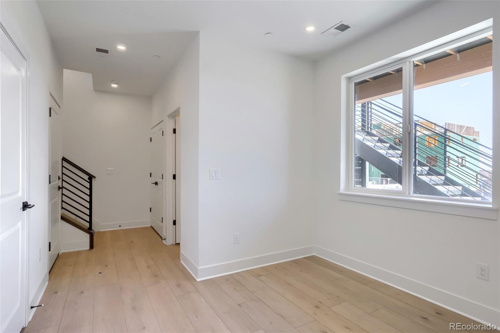 2547 Trail Lane
