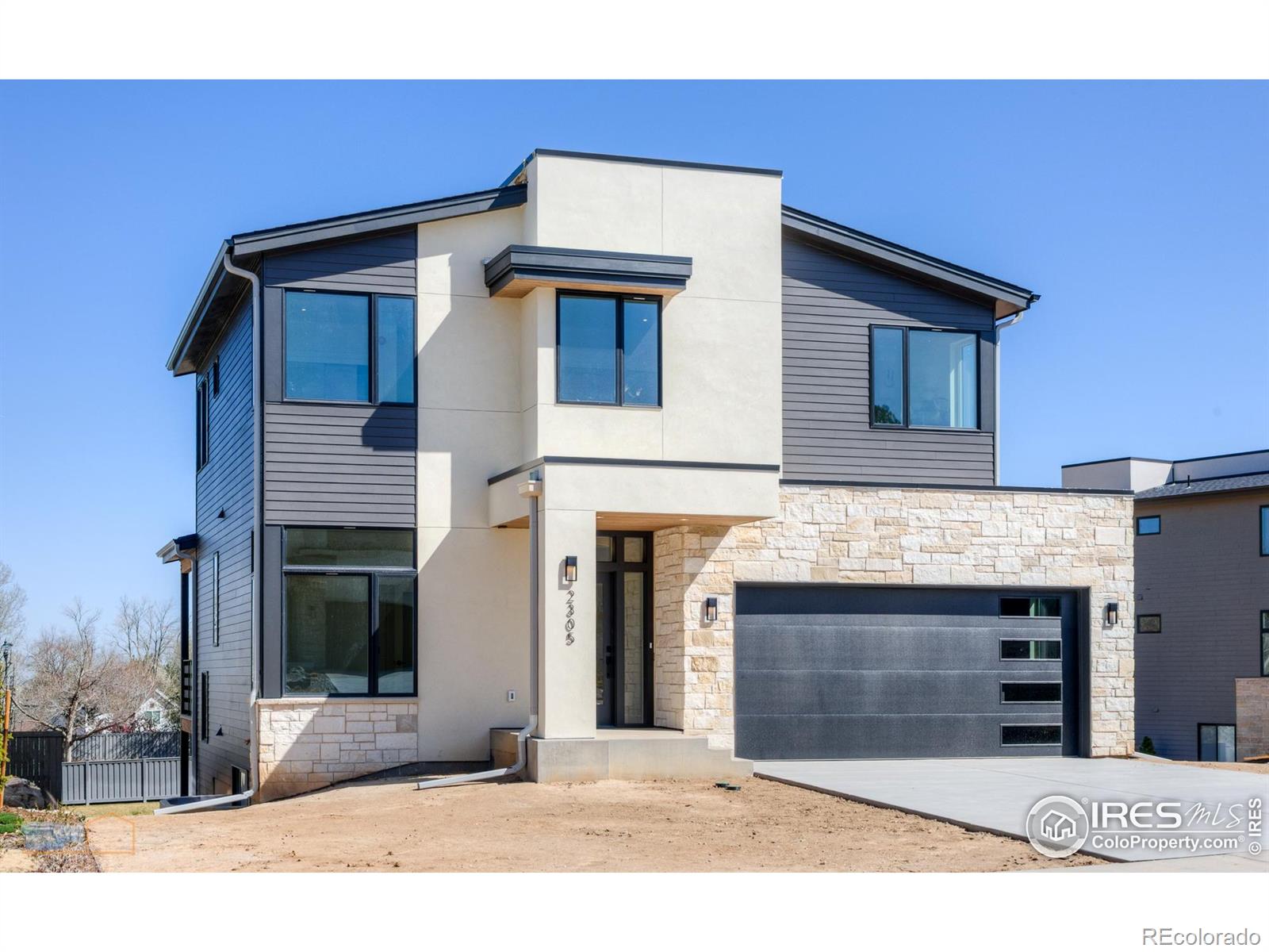 2305 Glacier Court