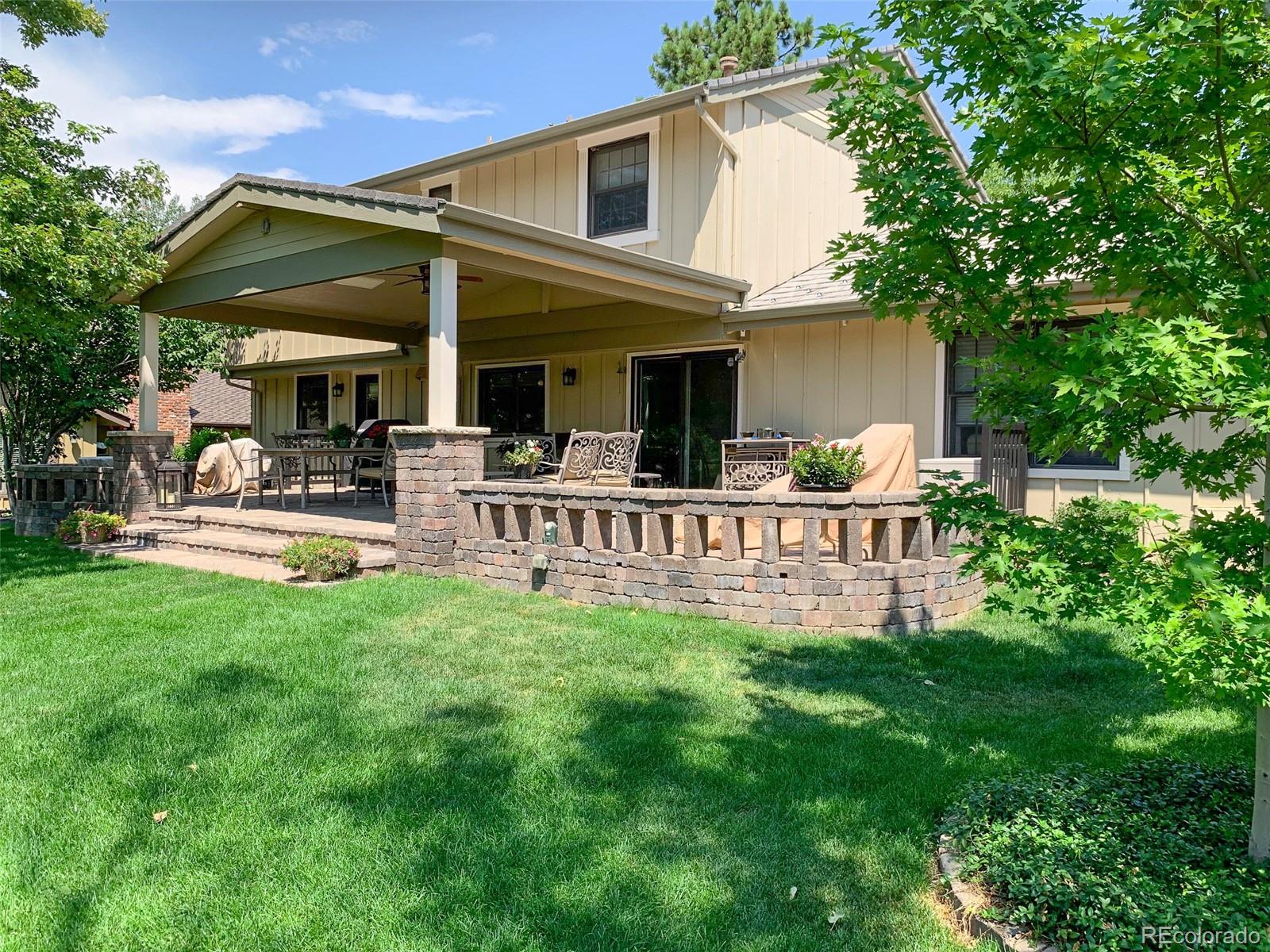 7518 S Willow Circle