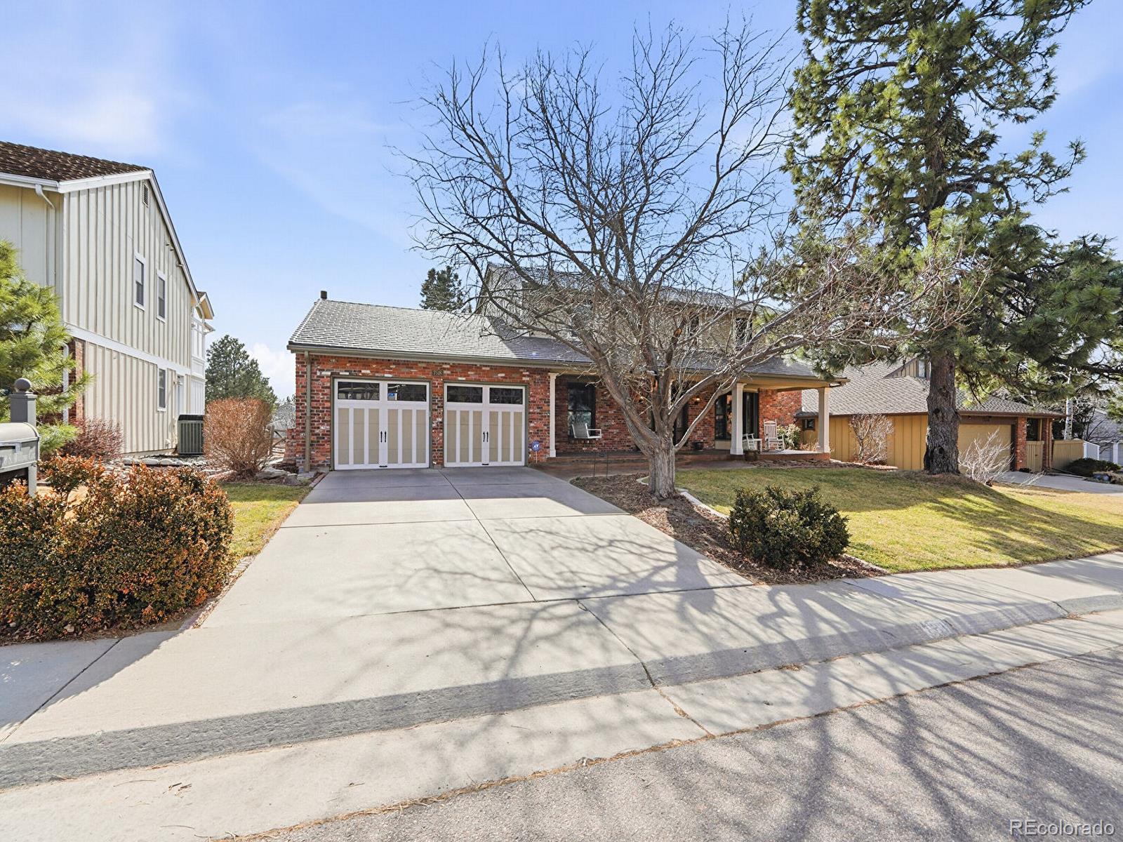 7518 S Willow Circle