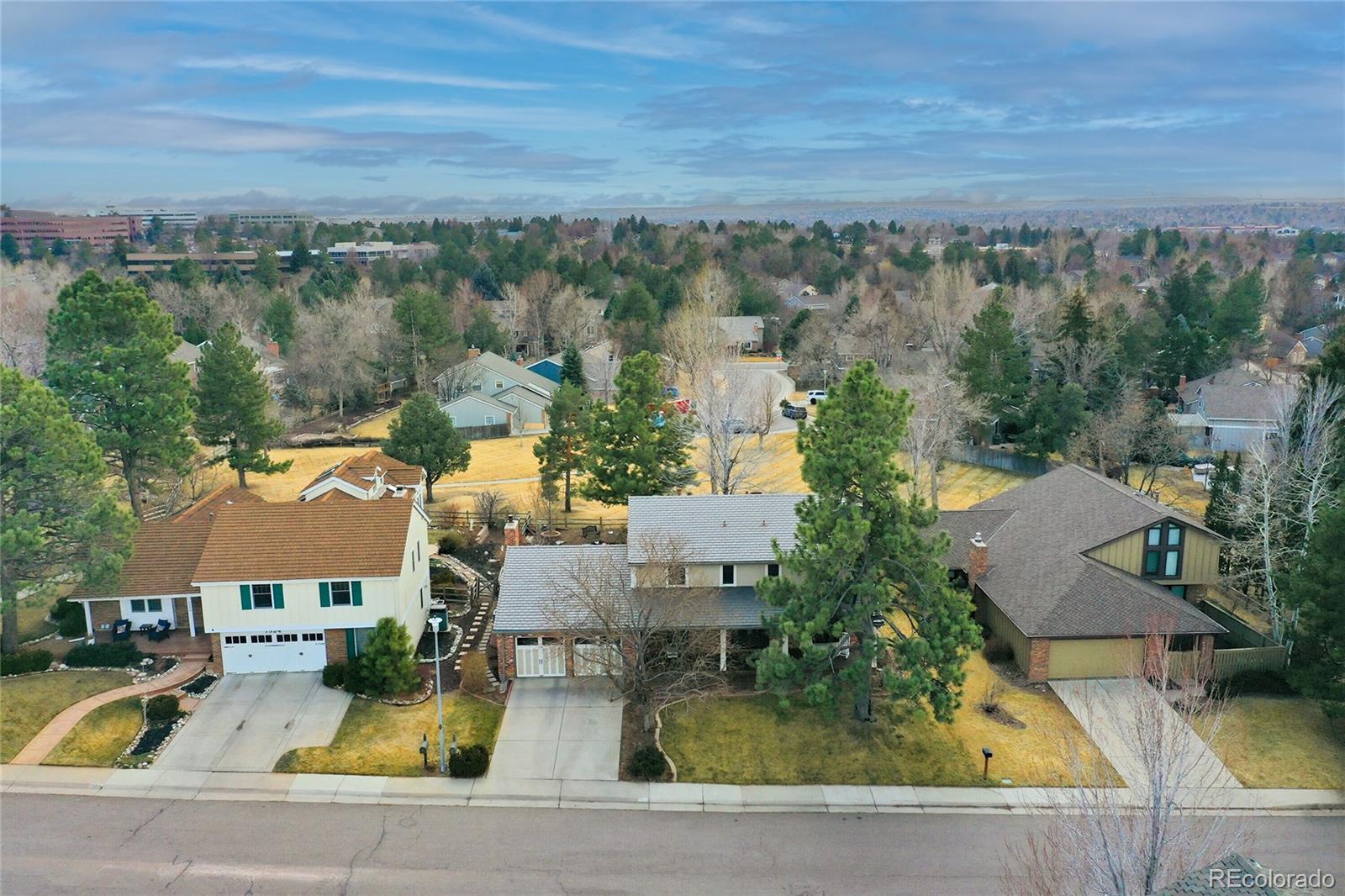 7518 S Willow Circle