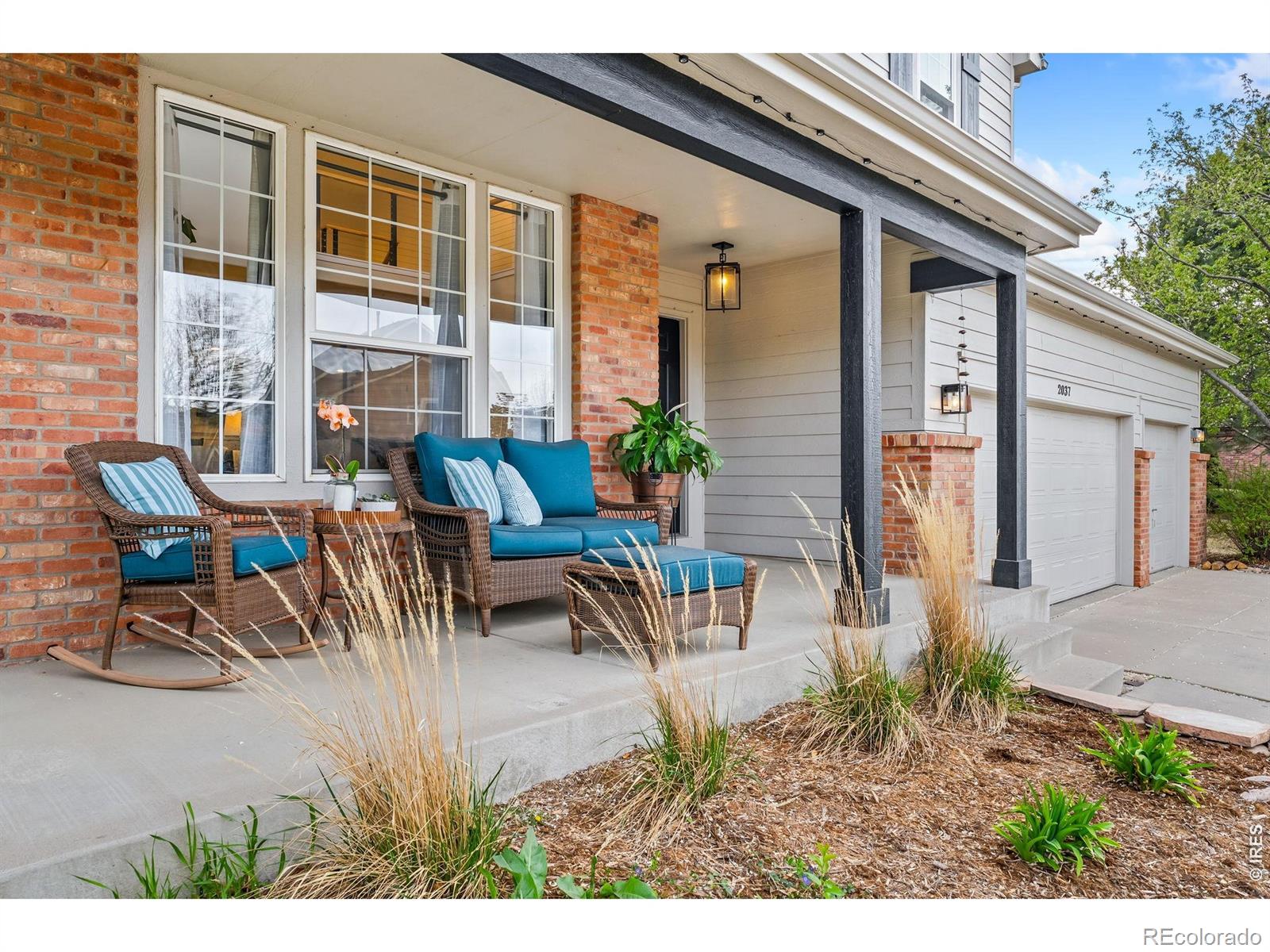 2037 River West Drive