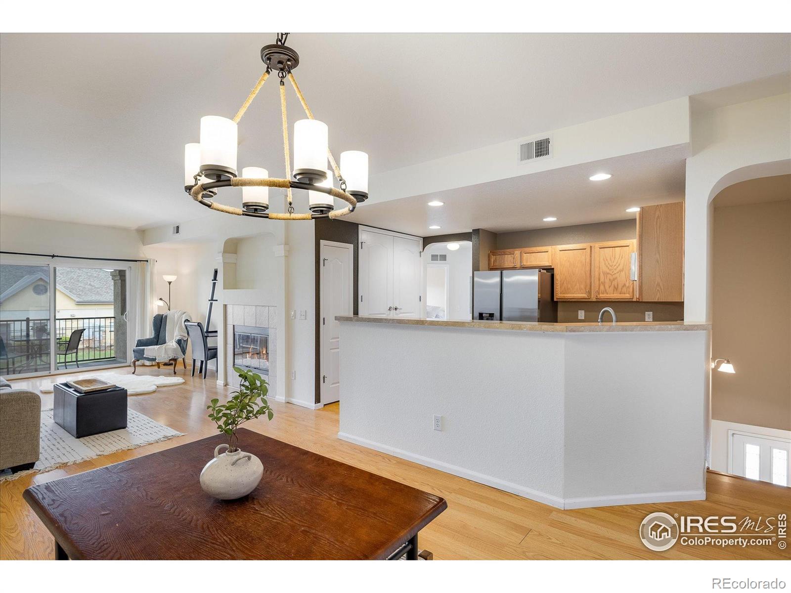 1122 Olympia Avenue 12H
