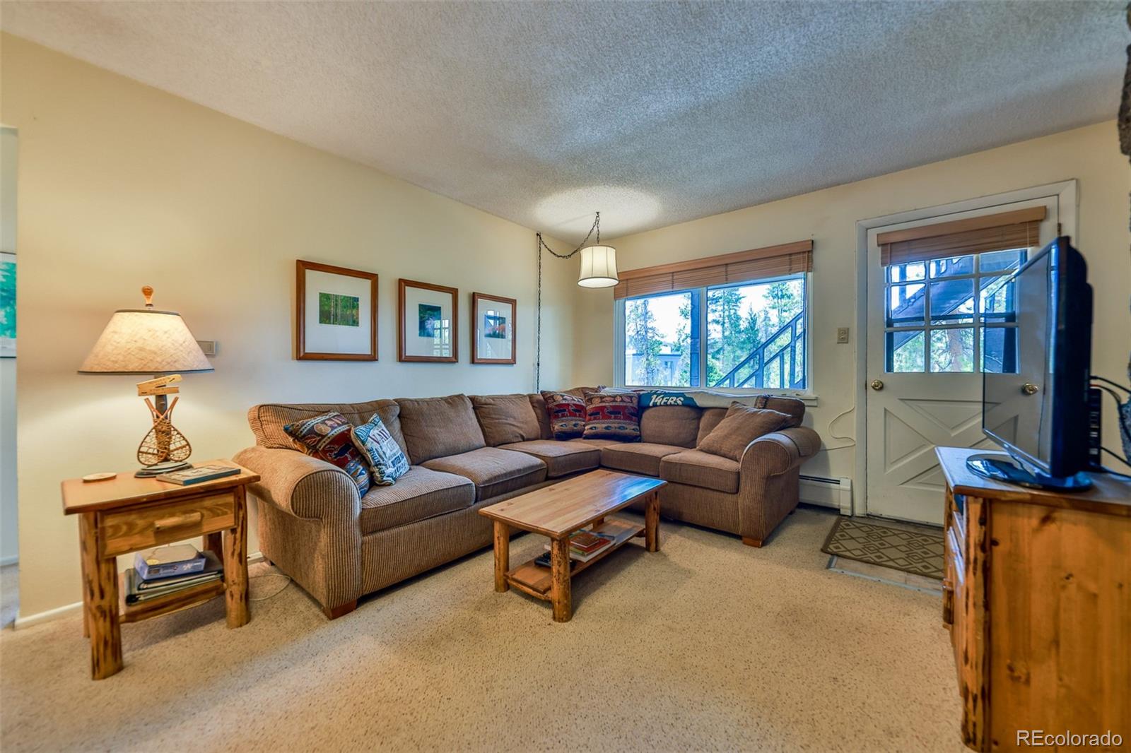 471 Hi Country Drive 11-12