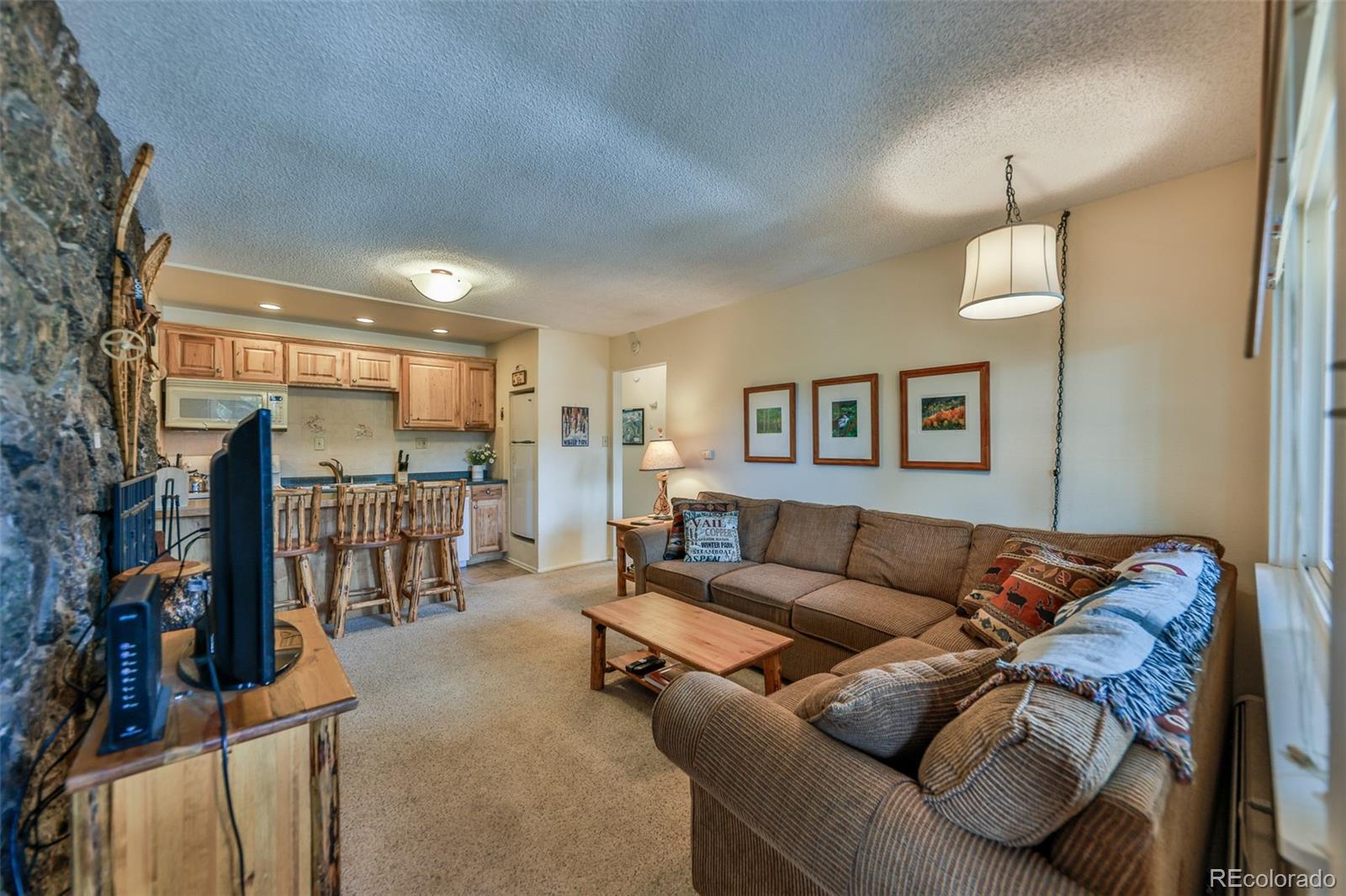 471 Hi Country Drive 11-12