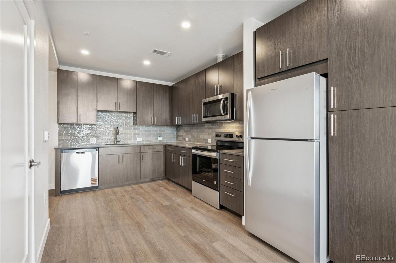 639 29th Street 211