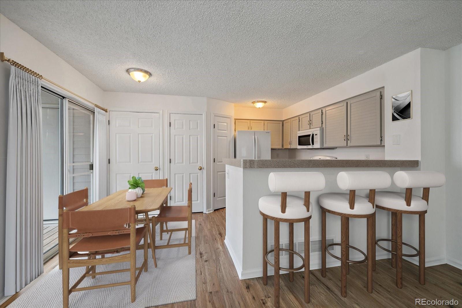 8500 E Jefferson Avenue 15E
