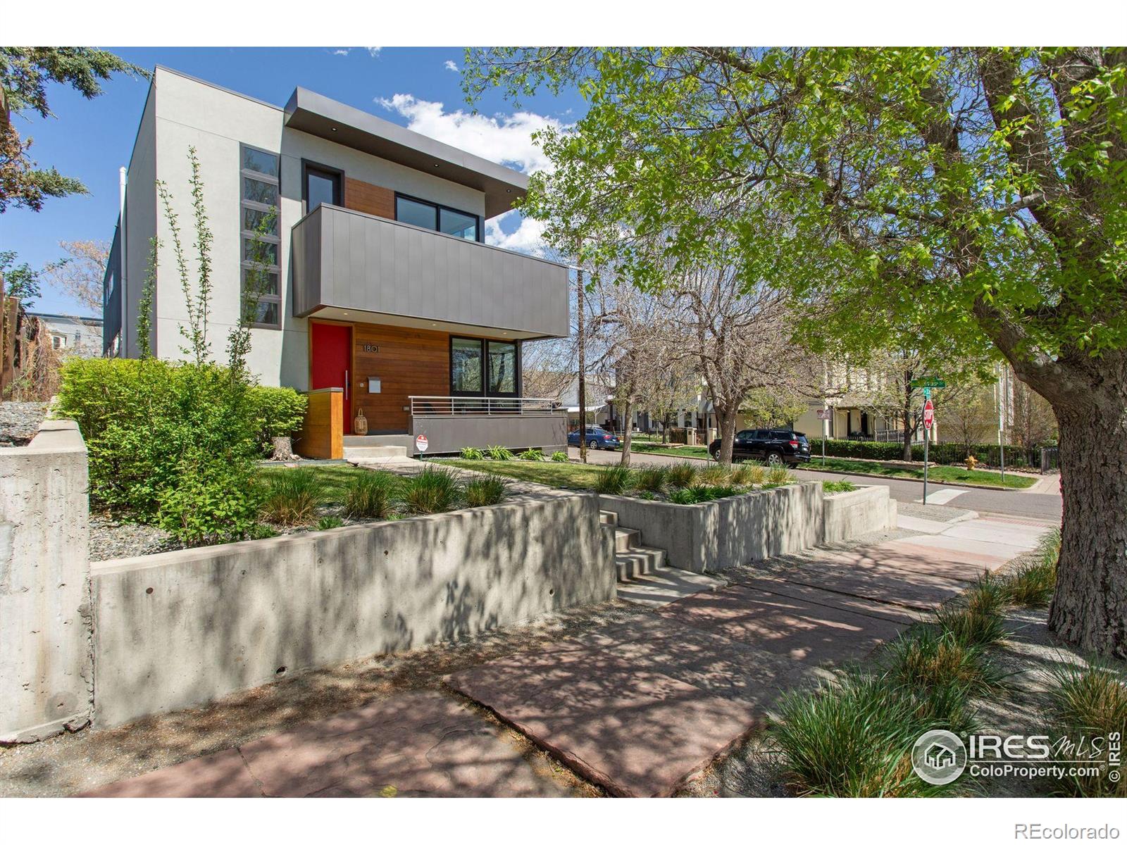 1801 W 33rd Avenue