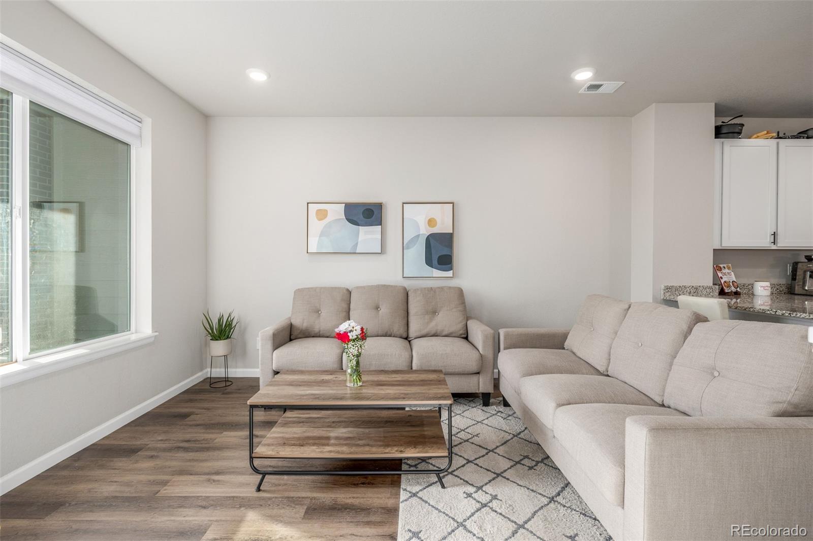 14933 E Belleview Drive