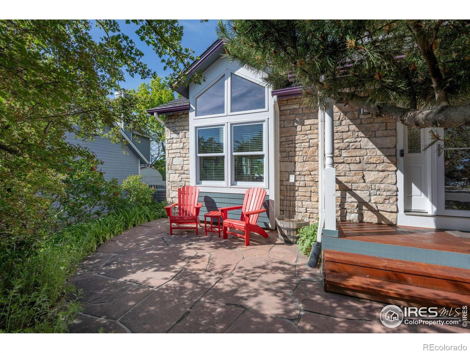 902 Grove Drive