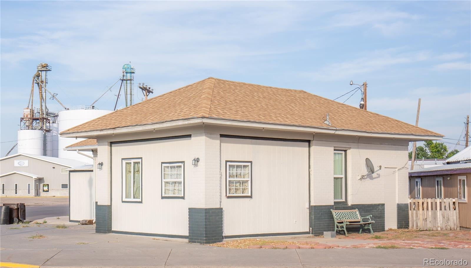 113 Colorado Avenue