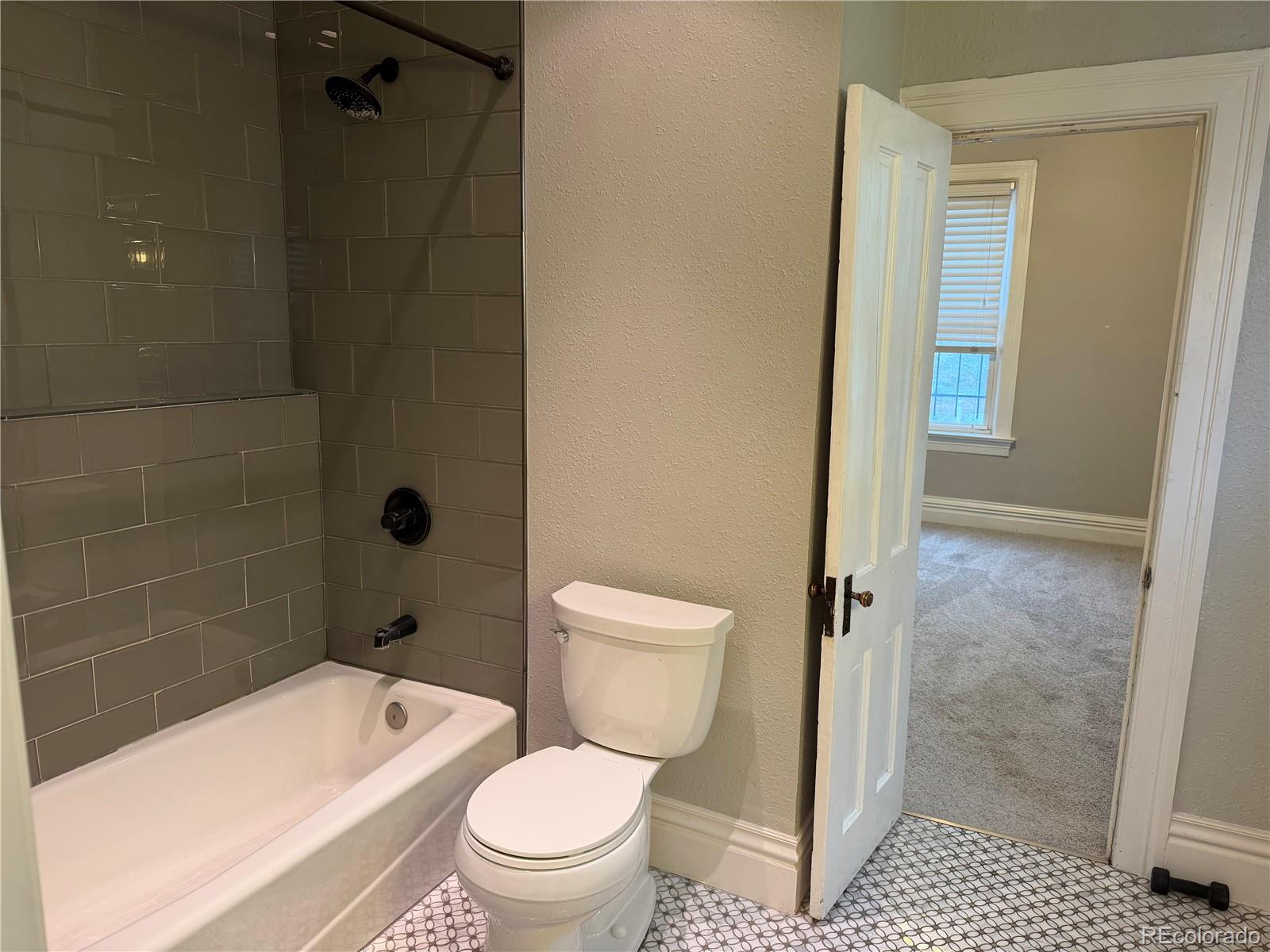 145 N Cherokee Street Street