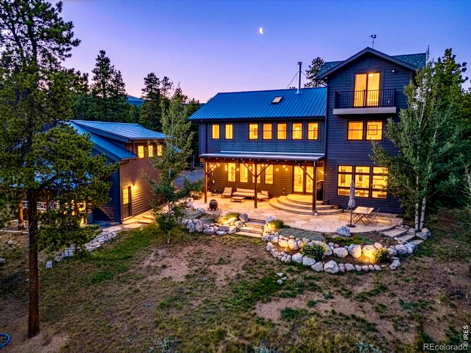 25 Shoshoni Way