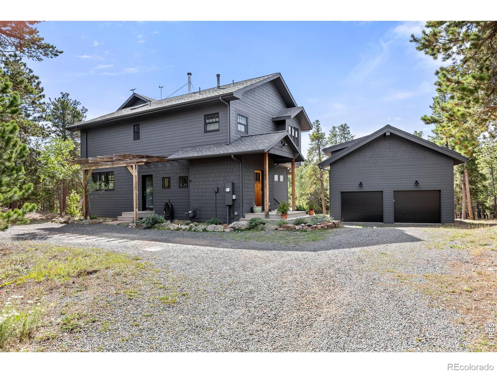 25 Shoshoni Way