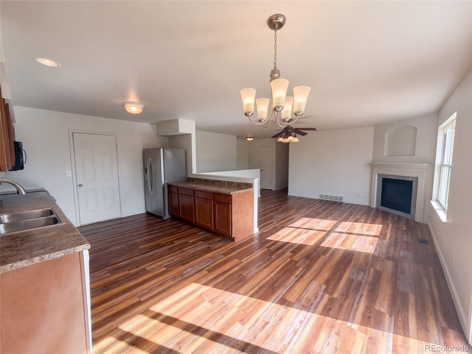3820 Dove Lane
