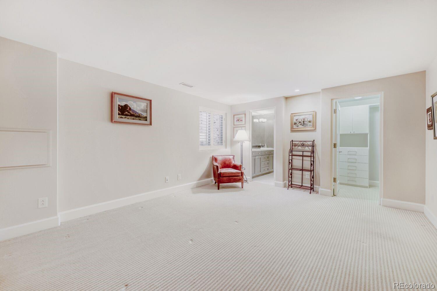 2552 E Alameda Avenue 31