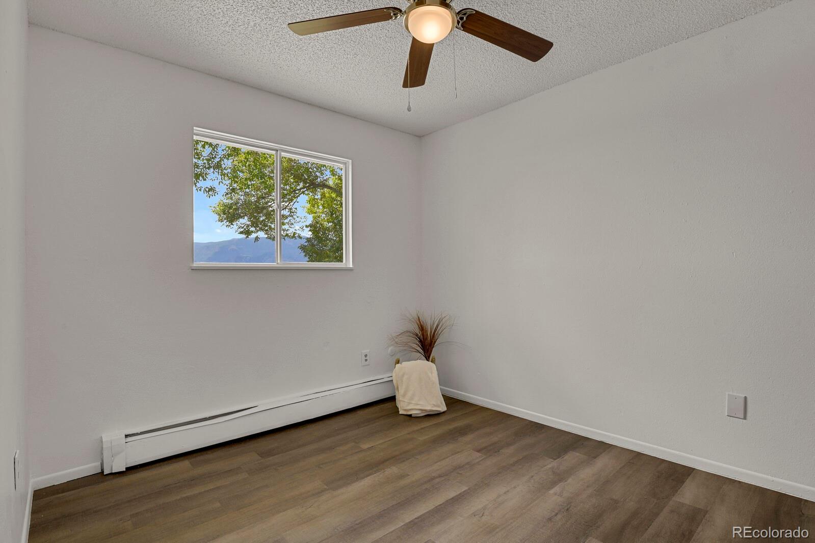 1073 Westmoreland Road, Colorado Springs, CO, 80907 3 1073 Westmoreland Road