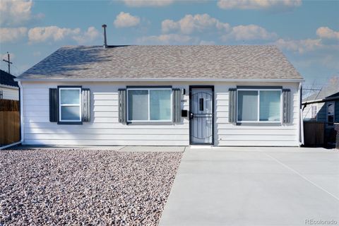 4933 Steele Street Denver CO 80216