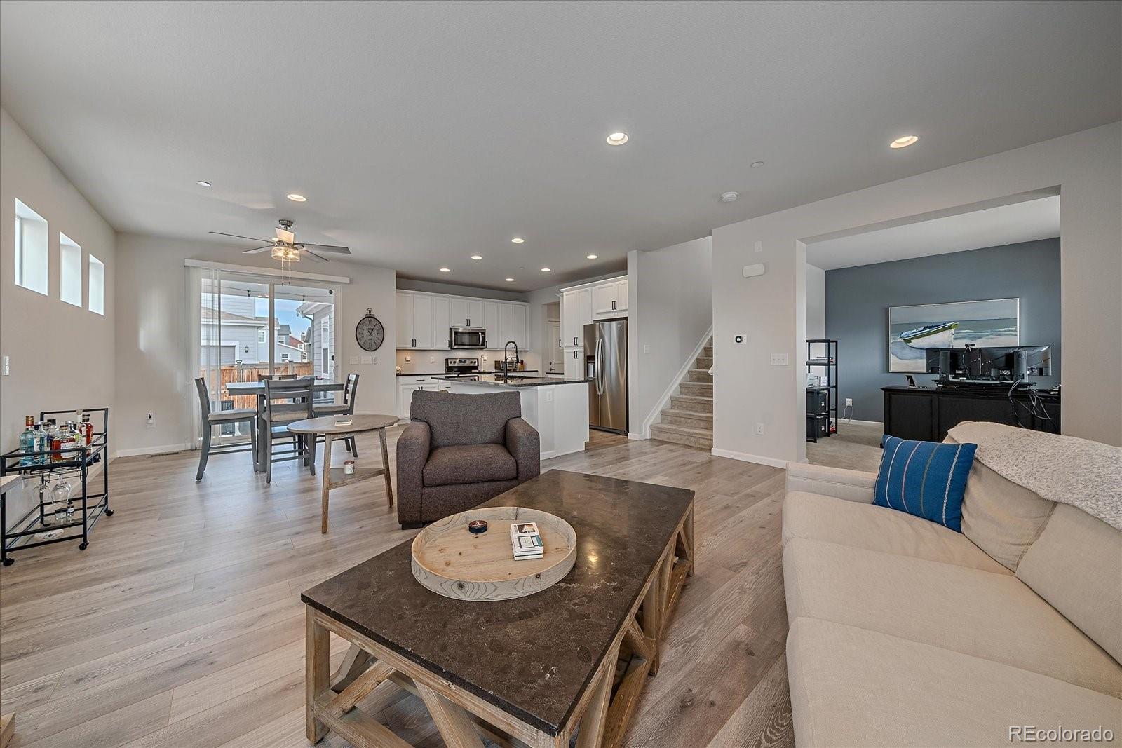 10092 Flower Street