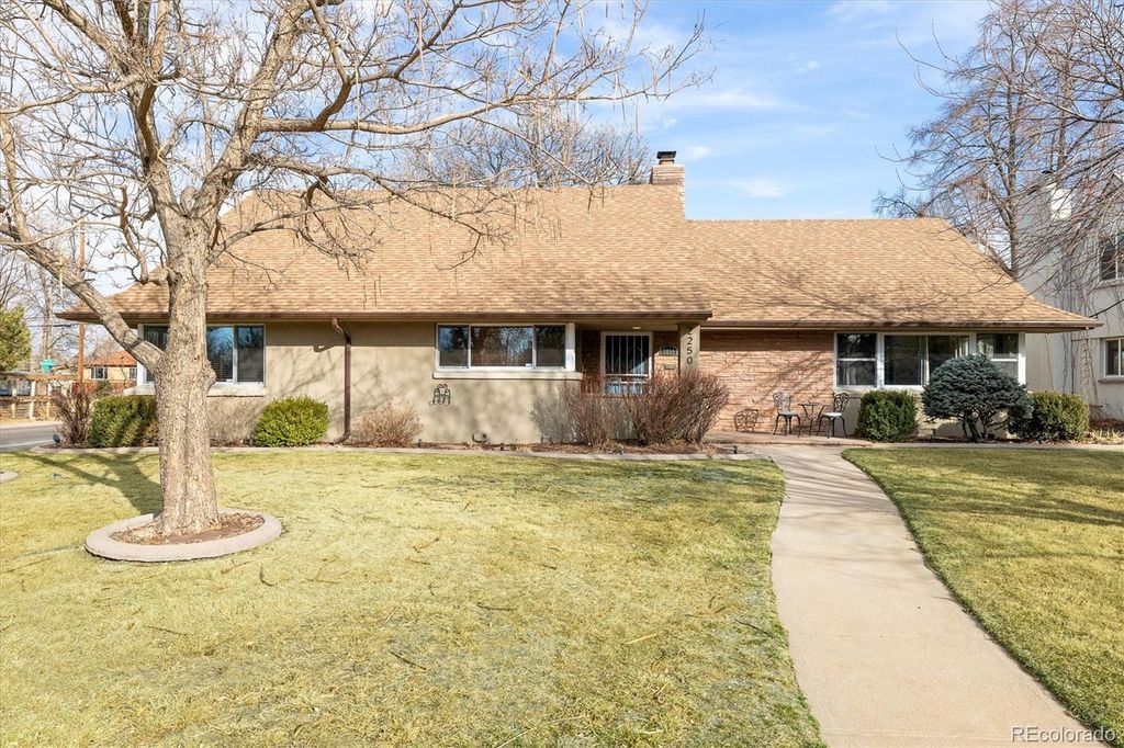 Photo of 2250 N Monaco Parkway, Denver, CO 80207 (MLS # 3746108)