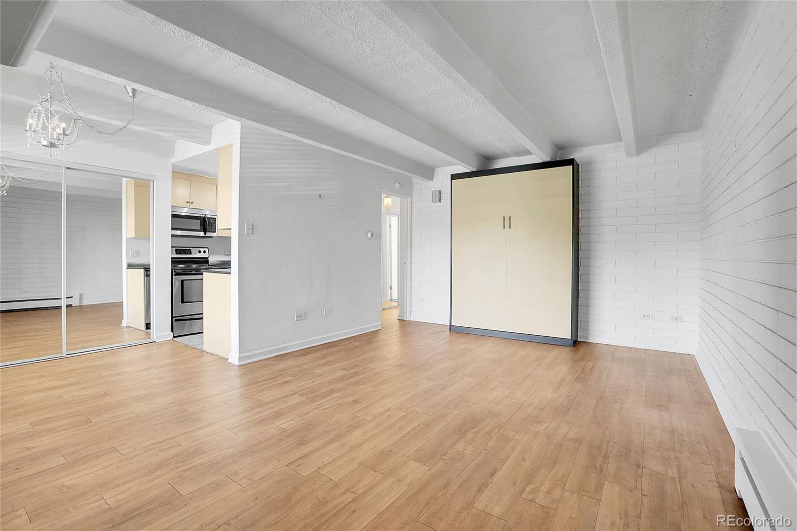 250 N Pearl Street 209