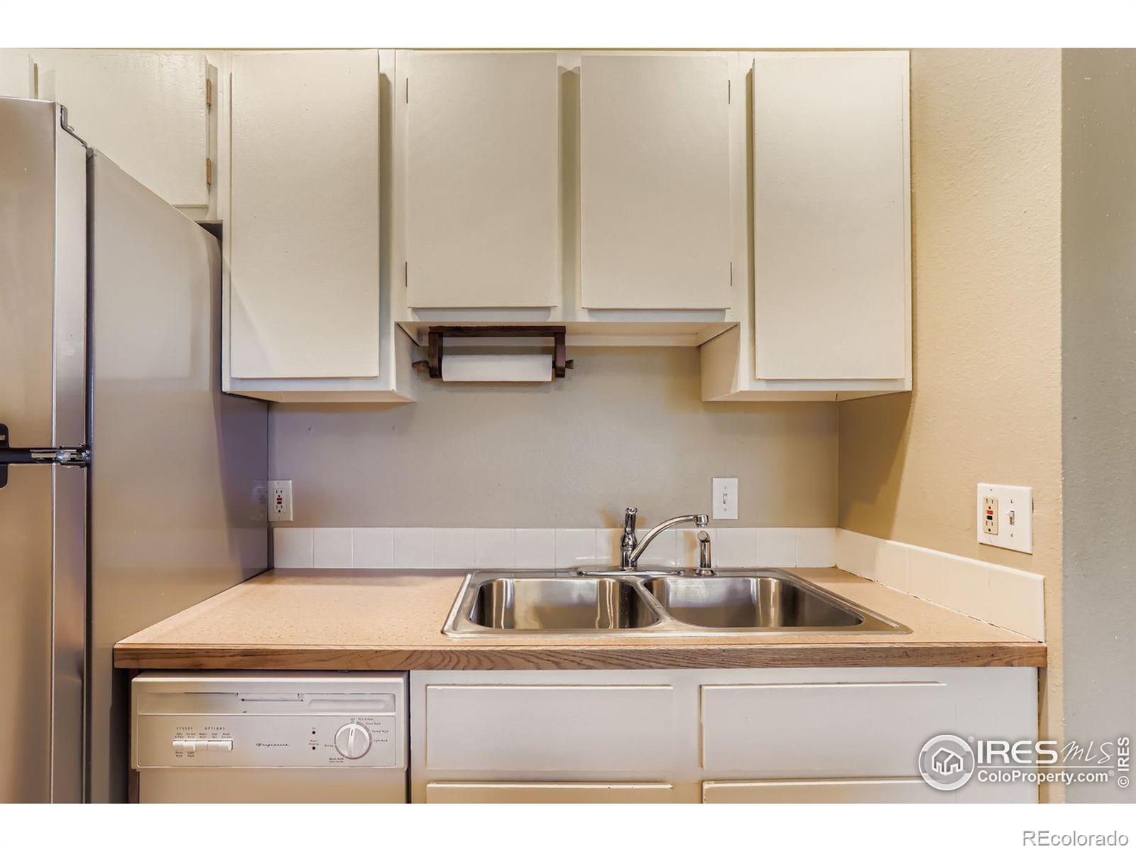 3000 Colorado Avenue #B206