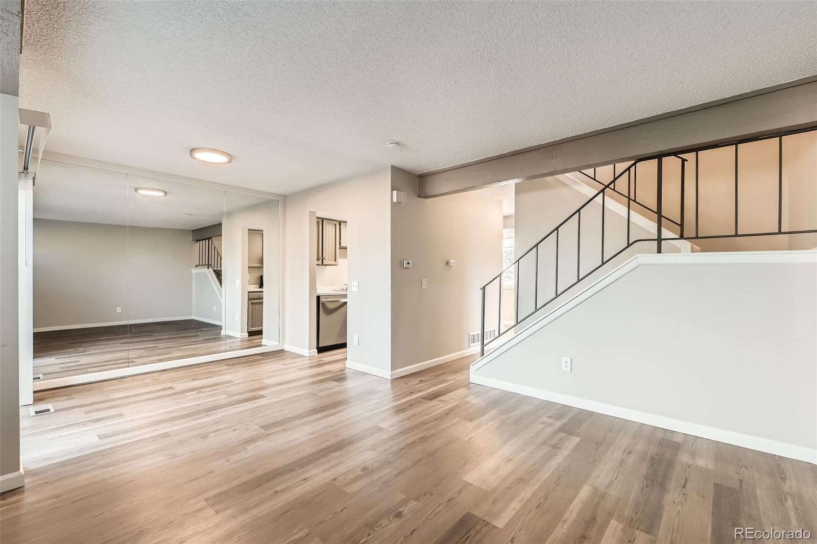 8717 Carr Loop, Arvada, CO, 80005 4 8717 Carr Loop