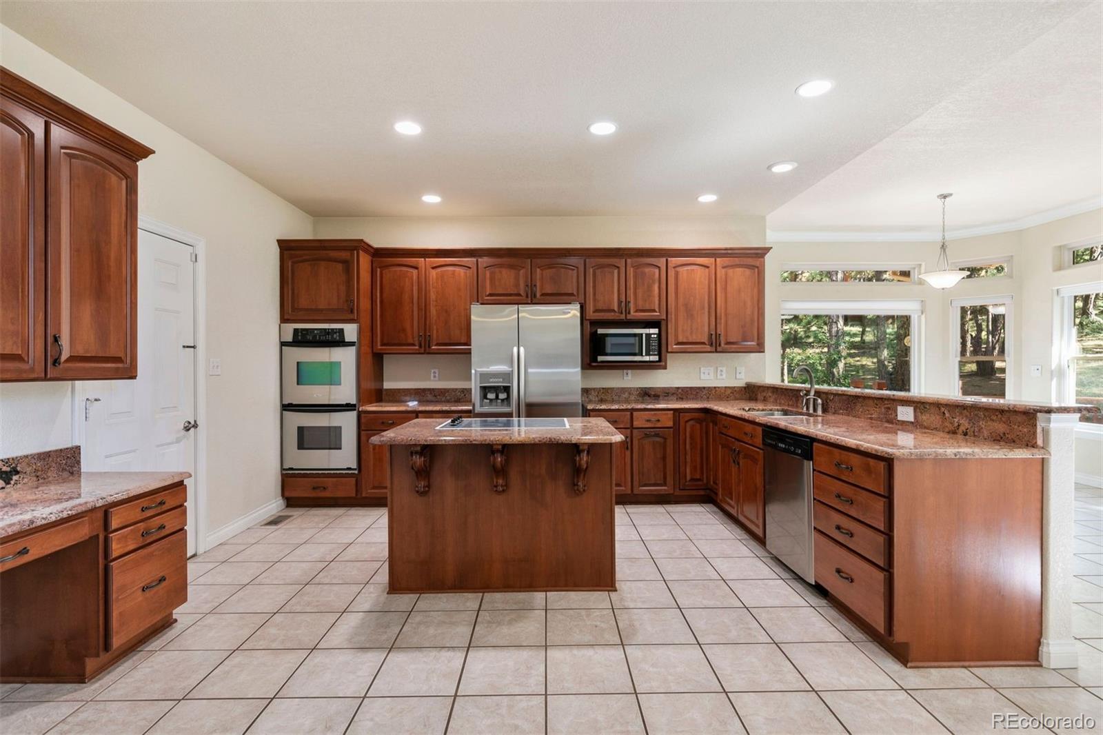 19375 Lincoln Green Lane