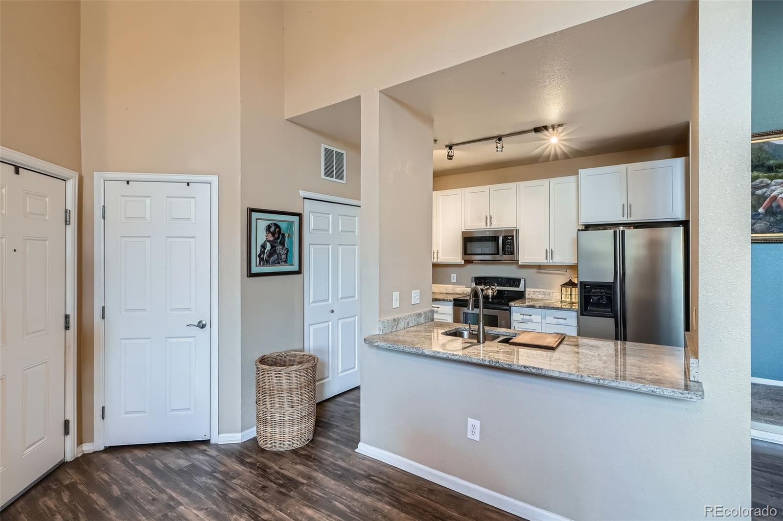3872 S Dallas Street 7-307, Aurora, CO, 80014 4 3872 S Dallas Street 7-307