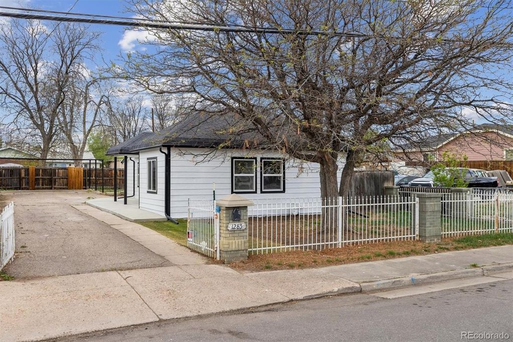 Photo of 1285 S Irving St, Denver, CO 80219 (MLS # 5247623)