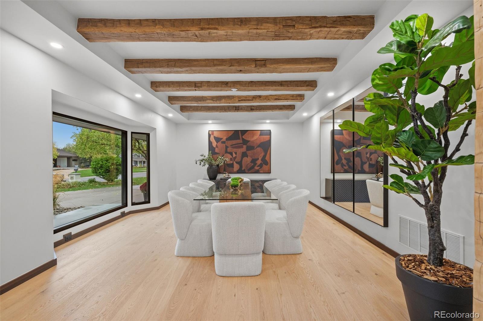 26 Wedge Way