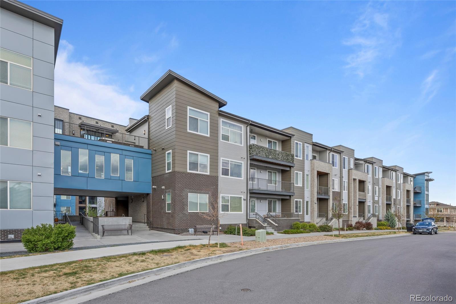 480 E Fremont Place 206