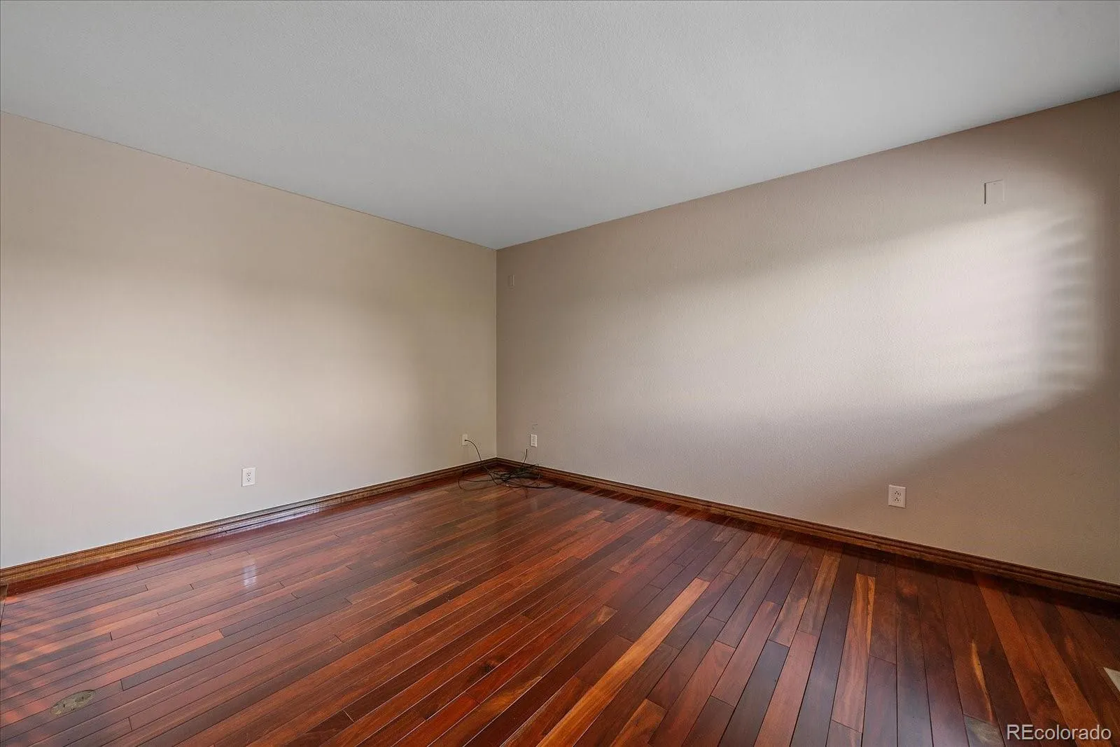 Erie, Colorado 80516, United States, 3 Bedrooms Bedrooms, ,3 BathroomsBathrooms,Residential,Pending,204942