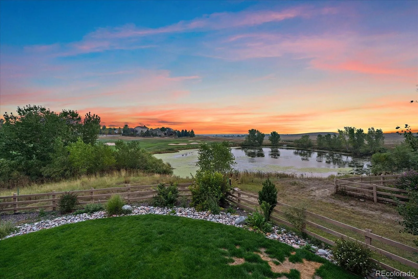 Erie, Colorado 80516, United States, 3 Bedrooms Bedrooms, ,3 BathroomsBathrooms,Residential,Pending,204942