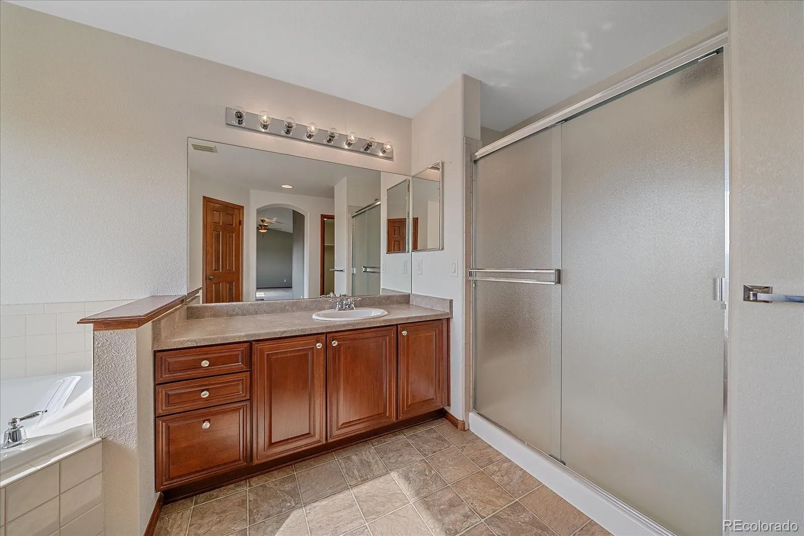 Erie, Colorado 80516, United States, 3 Bedrooms Bedrooms, ,3 BathroomsBathrooms,Residential,Pending,204942