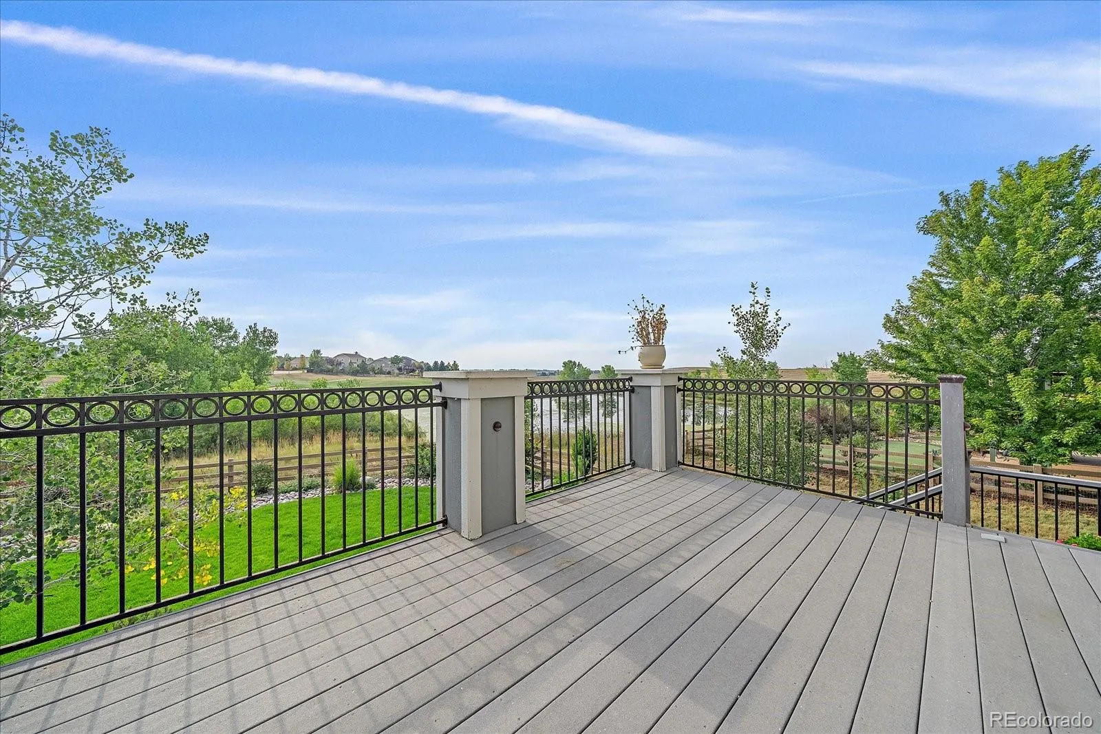 Erie, Colorado 80516, United States, 3 Bedrooms Bedrooms, ,3 BathroomsBathrooms,Residential,Pending,204942