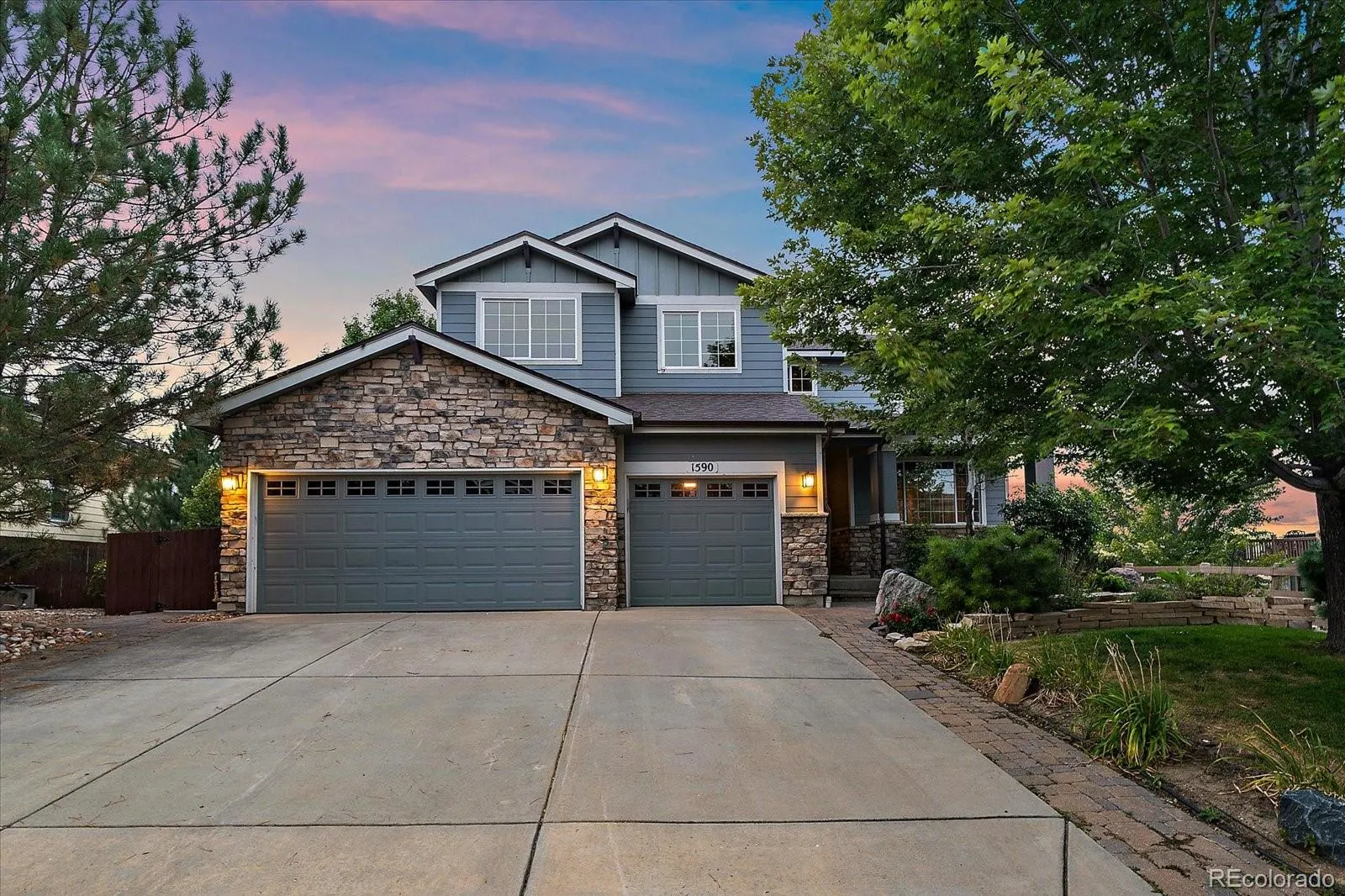 Erie, Colorado 80516, United States, 3 Bedrooms Bedrooms, ,3 BathroomsBathrooms,Residential,Pending,204942