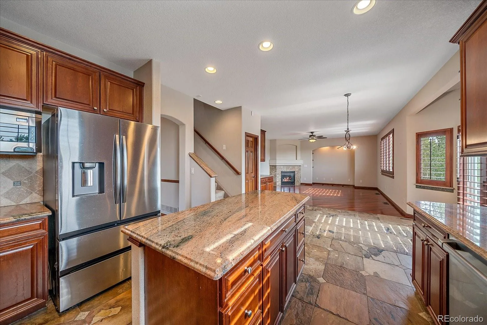 Erie, Colorado 80516, United States, 3 Bedrooms Bedrooms, ,3 BathroomsBathrooms,Residential,Pending,204942